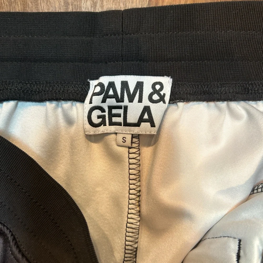 Pam & Gela Black and Cream Apparel - Picture 5 of 6